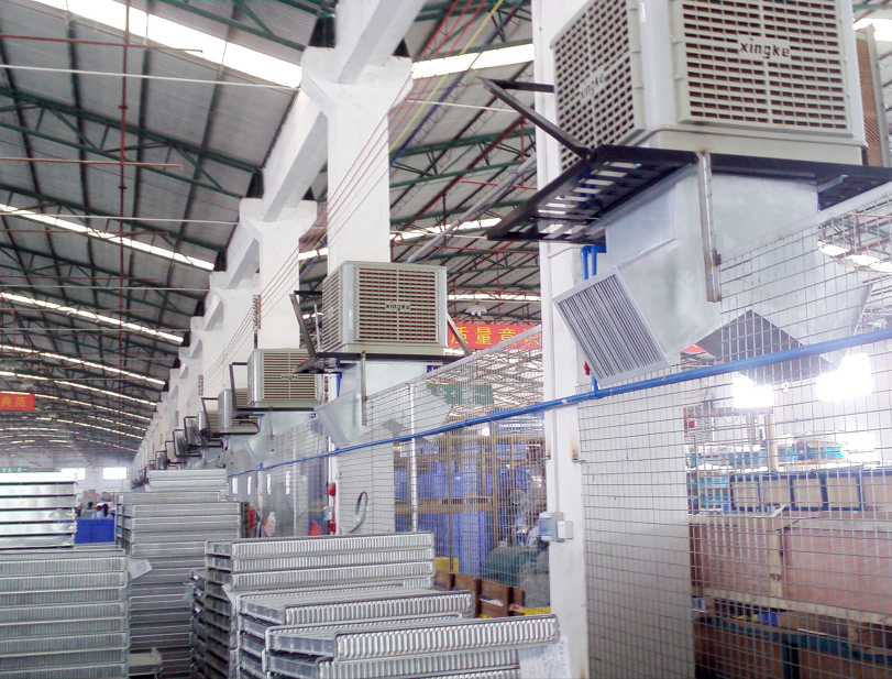 Pasang cooler hawa Industrial indoor atanapi outdoor?