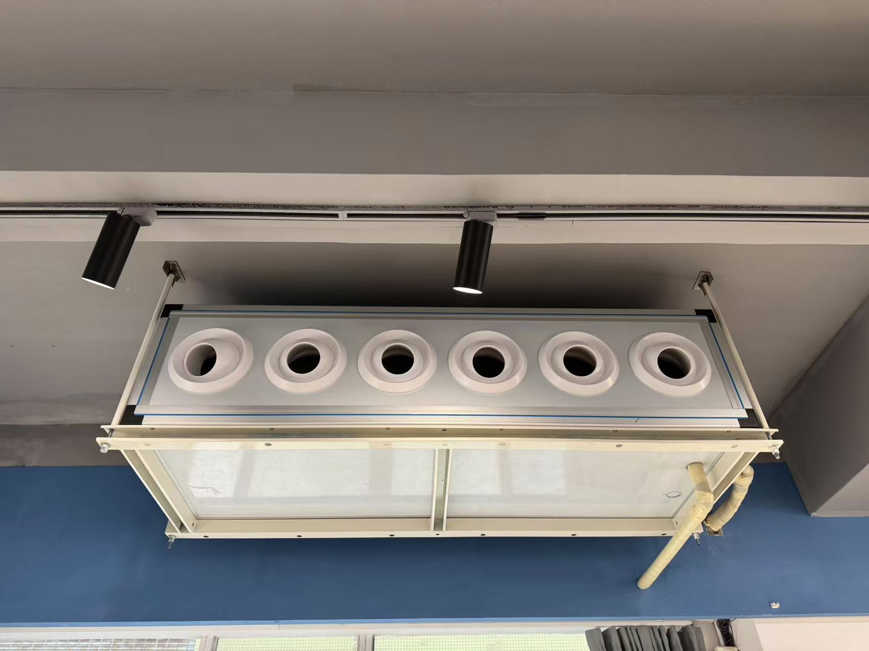 New Industrial Heating and Cooling Air Conditioner