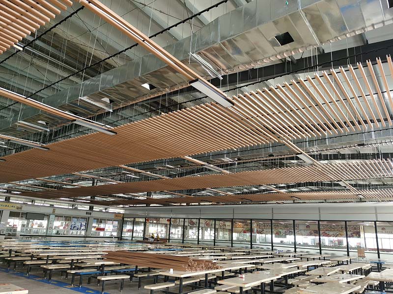 XIKOO industriële lugverkoeler Koel en ventilasiestelsel installeer projek vir Xincun Middle School se kantien